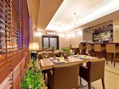 Wiatraczna Otel Varşova Dış mekan fotoğraf